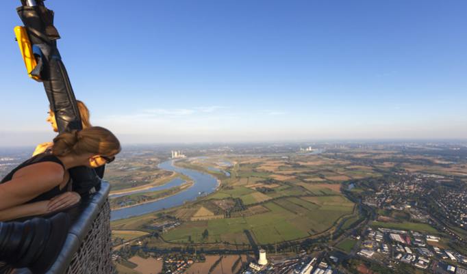 Exklusive Ballonfahrt über Magdeburg für Zwei