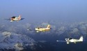 Drei Flugzeuge beim Alpenrundflug